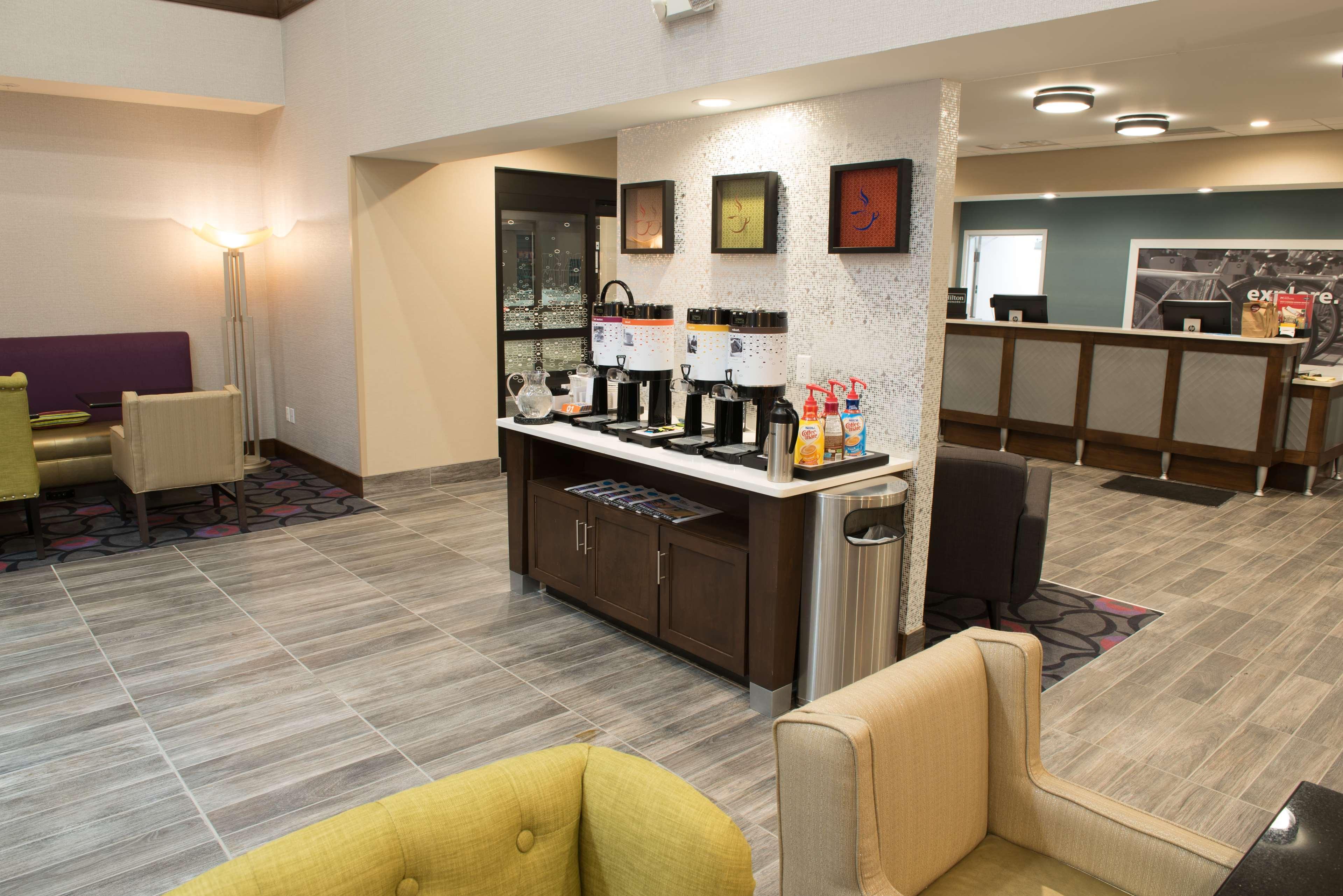 Hampton Inn & Suites Bay City Exterior photo