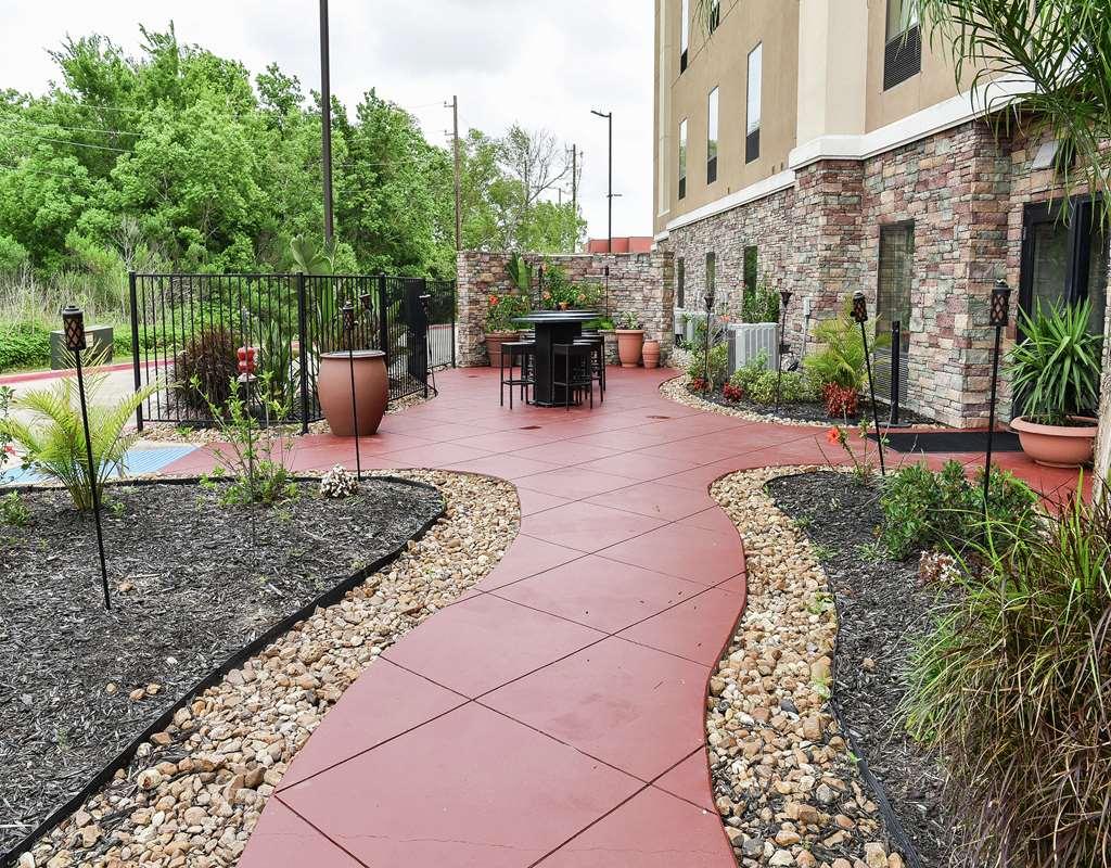 Hampton Inn & Suites Bay City Exterior photo